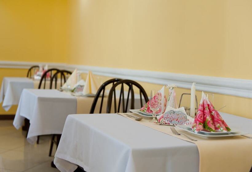 Hotel Rezydencja Izabella