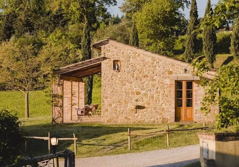田舎風ホテル Agriturismo Il Serraglio