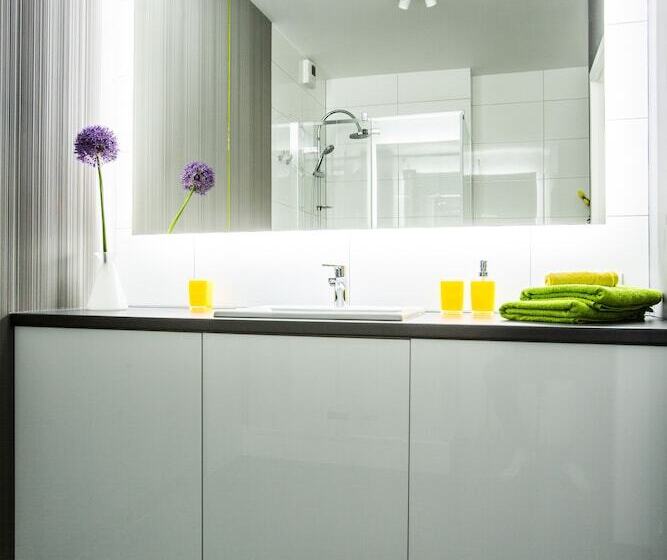 Mojito Apartments Angel Wings