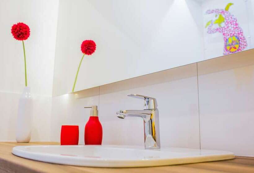 Mojito Apartments Angel Wings