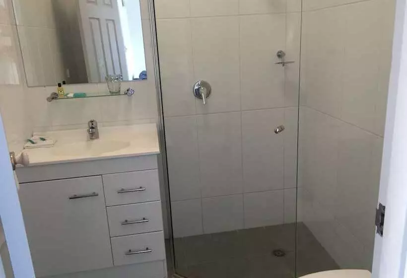 Mollymook Aquarius Apartments