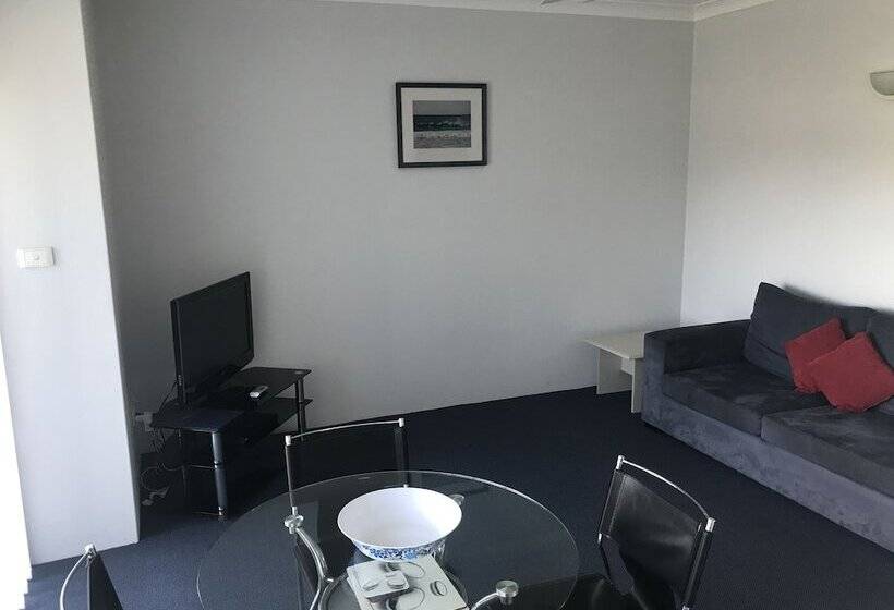 Mollymook Aquarius Apartments