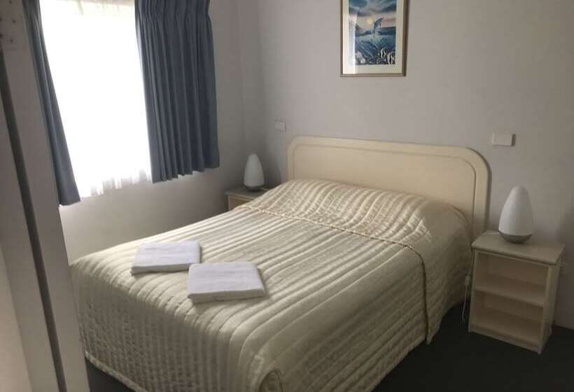 Mollymook Aquarius Apartments