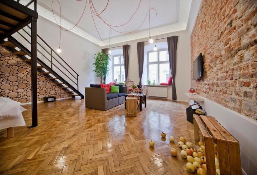 City Vibes Apartments