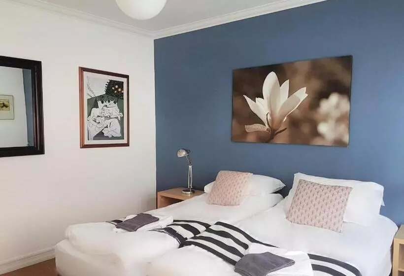 هاستل Refurinn Reykjavik Guesthouse