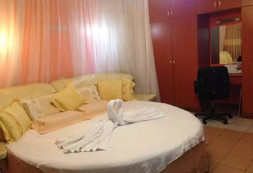 Chester View Homestay   Hostel