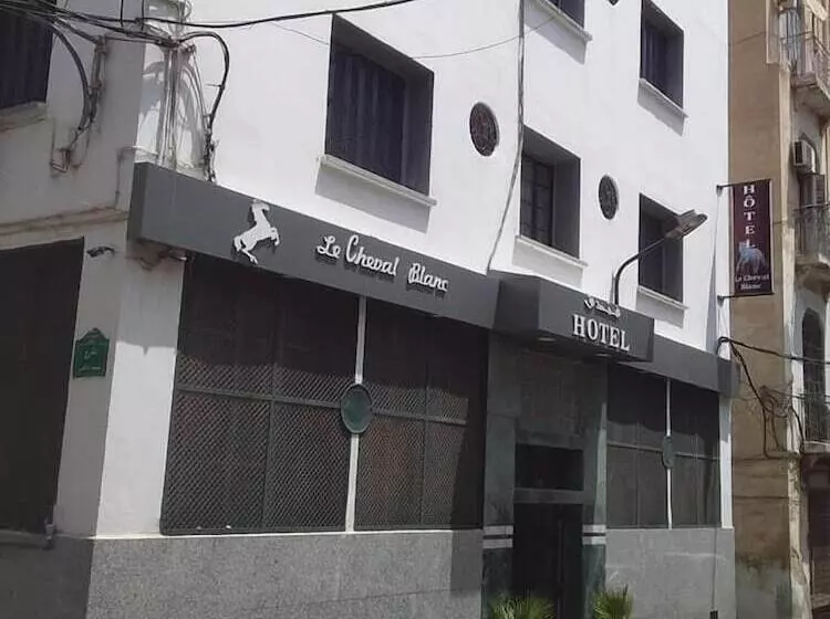 هتل Le Cheval Blanc