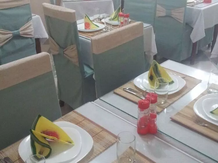 هتل Le Cheval Blanc