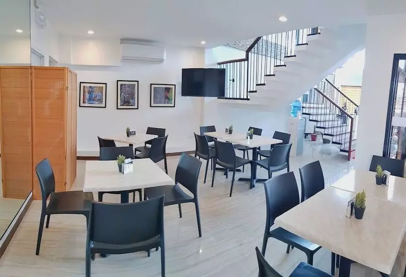 هتل North Tourist Inn