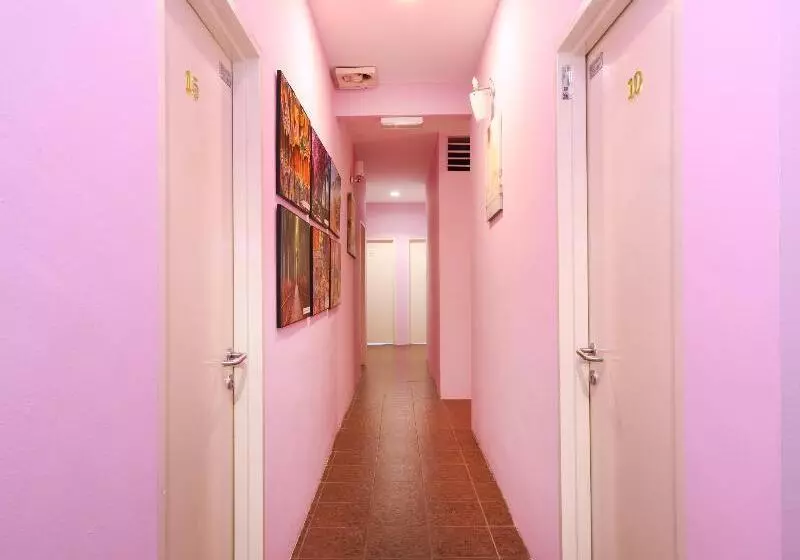 Ir Inn Hotel By Oyo Rooms