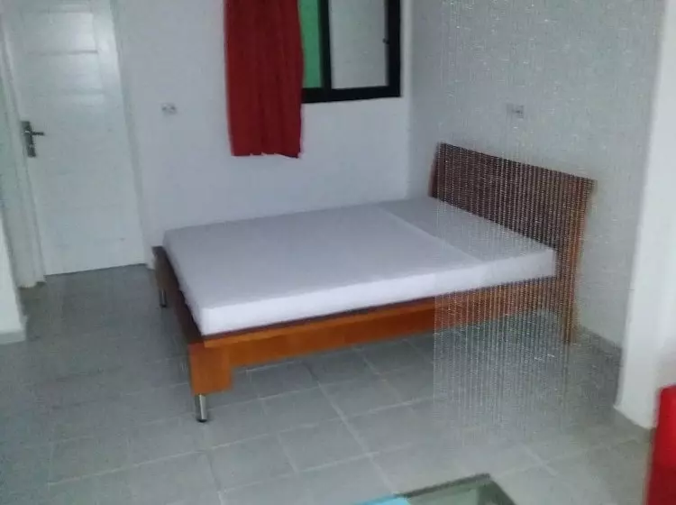 Karmen Residence