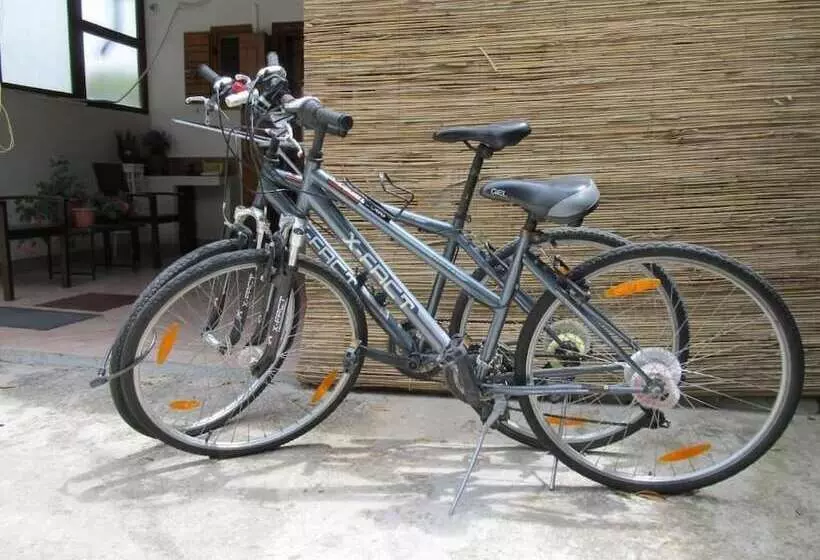 Majatalo Guesthouse Trogir Proto Free Parking