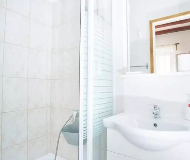 Majatalo Guesthouse Trogir Proto Free Parking