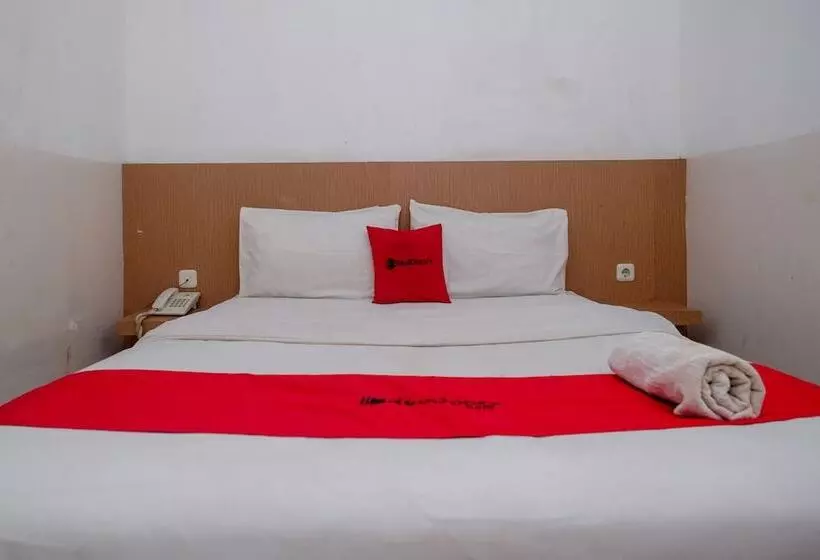 ペンション Reddoorz @ Pengayoman Panakkukang 2