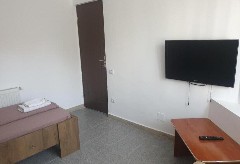 پانسیون Vila Fortuna Auri