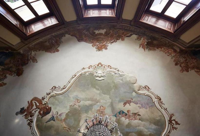 Panzió Villa Platamone