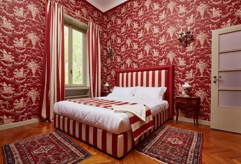 Pensió Villa Platamone