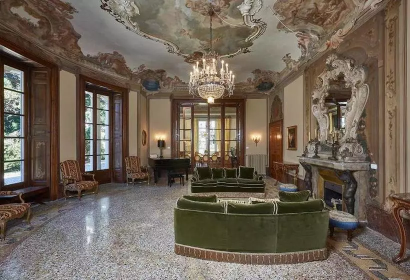 Pensió Villa Platamone