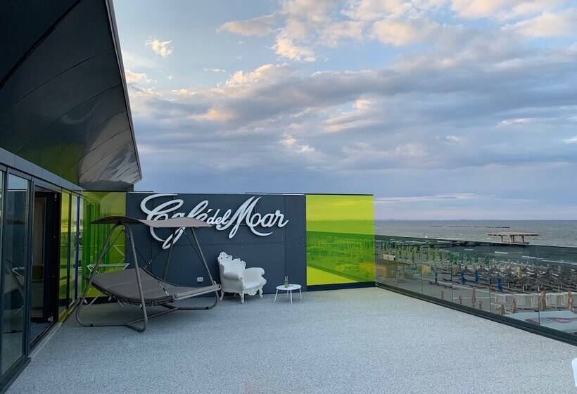 Riva Mamaia Beach Apart