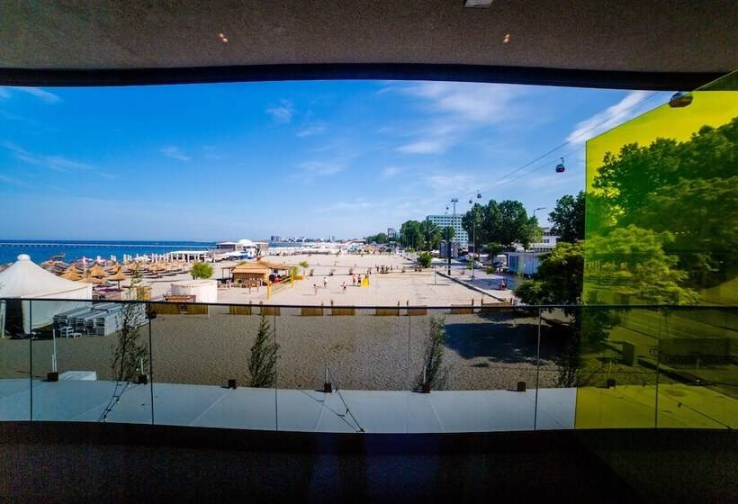 Riva Mamaia Beach Apart