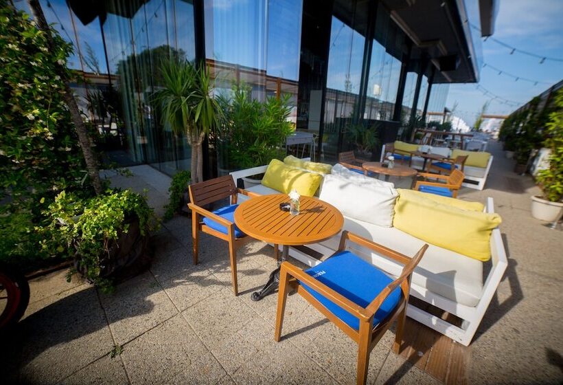 Riva Mamaia Beach Apart