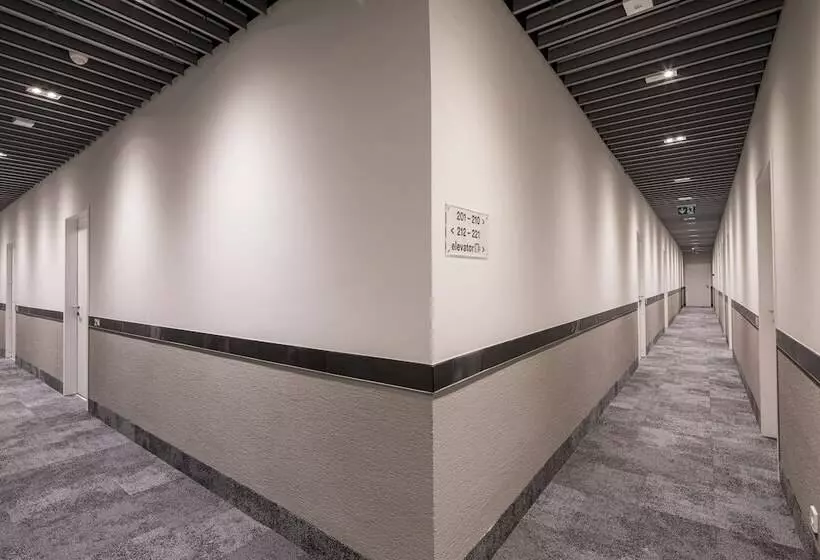 ユースホステル a&o Budapest City