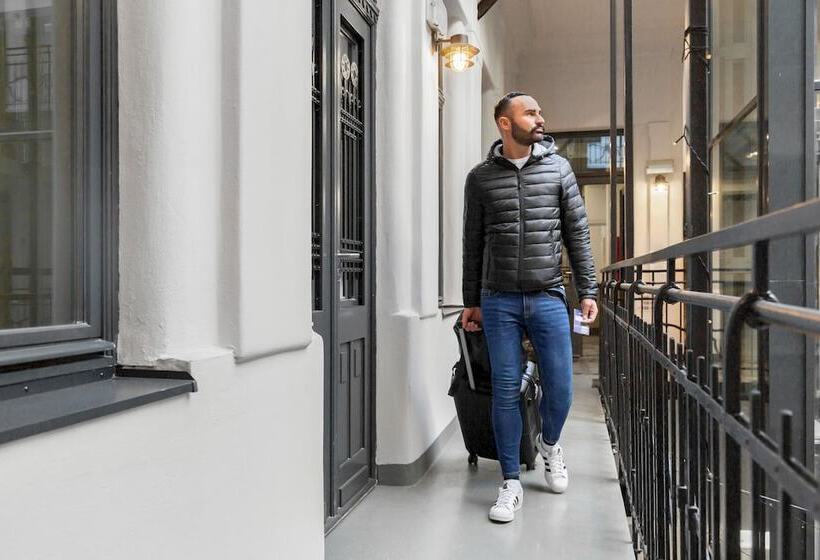 فندق صغير a&o Budapest City