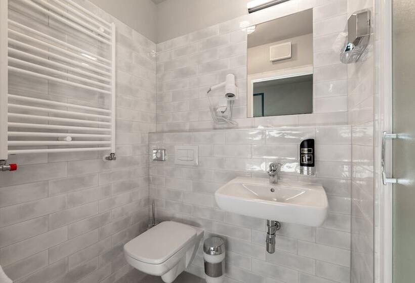 فندق صغير a&o Budapest City