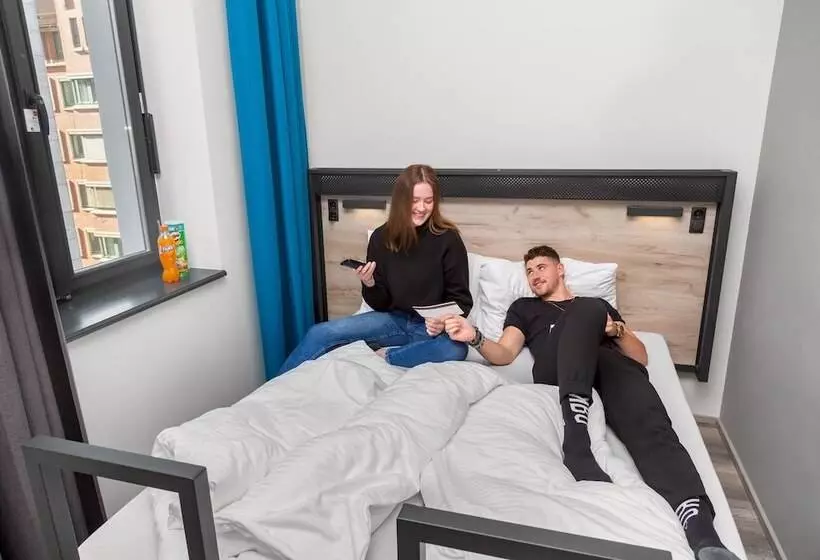 ユースホステル a&o Budapest City