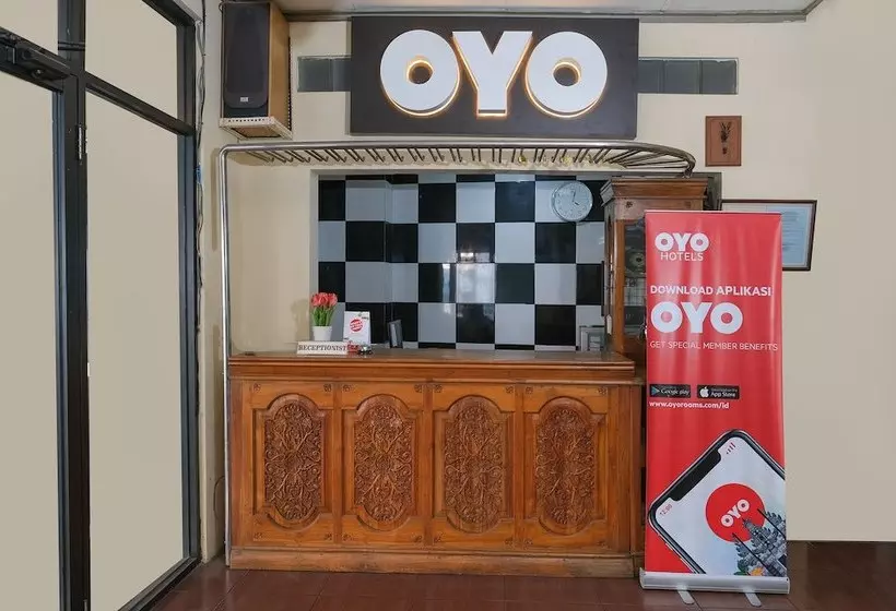 هاستل Army Look Syariah By Oyo Rooms