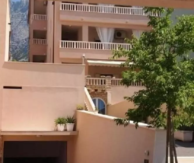 Agava Apartments Begic