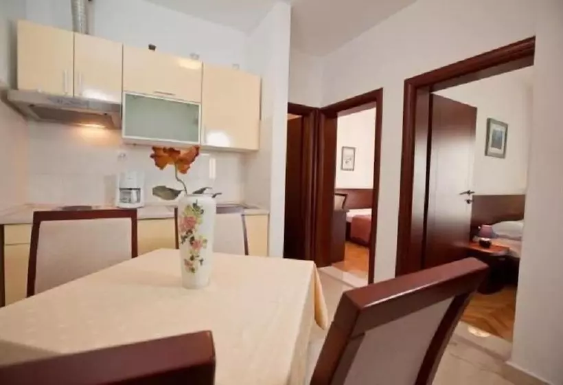 Agava Apartments Begic