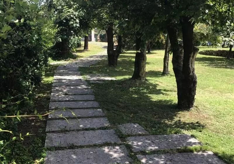 Hostelli Parc Hotel Casa Mia