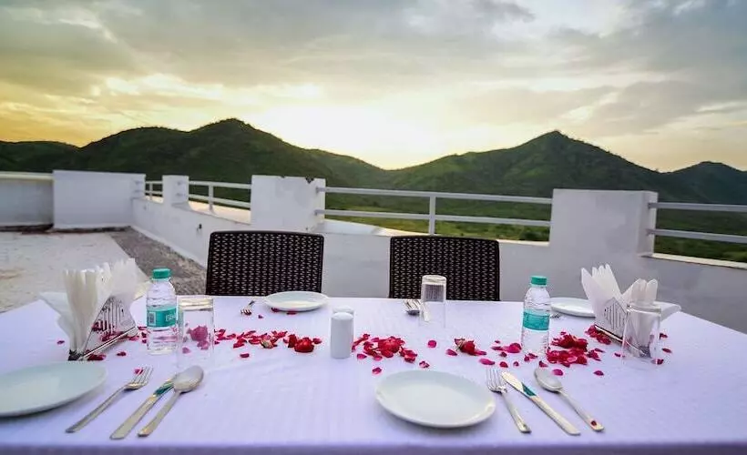 ホテル G G Holiday Homes Innovating Hospitality