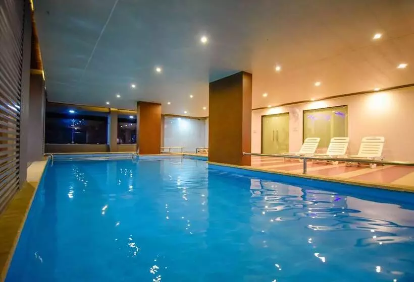 ホテル G G Holiday Homes Innovating Hospitality