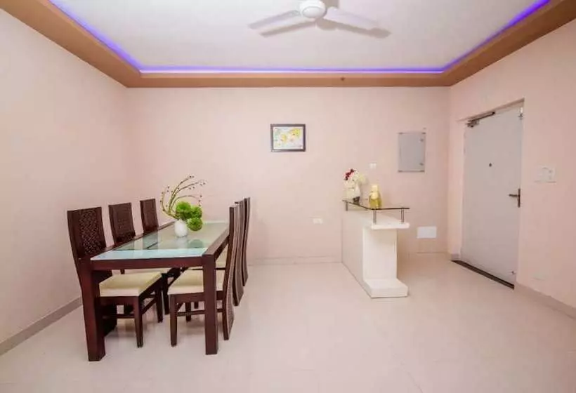 ホテル G G Holiday Homes Innovating Hospitality