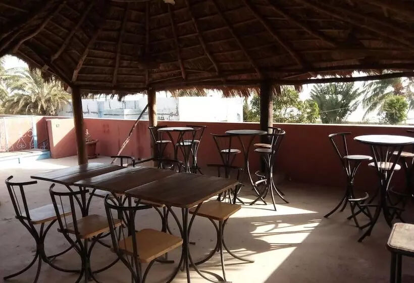 هتل Joal Lodge