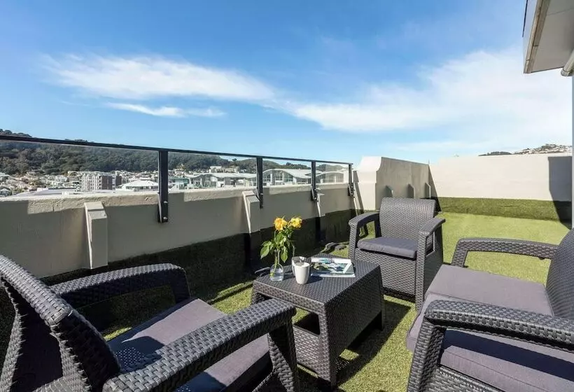 ホテル Oaks Wellington