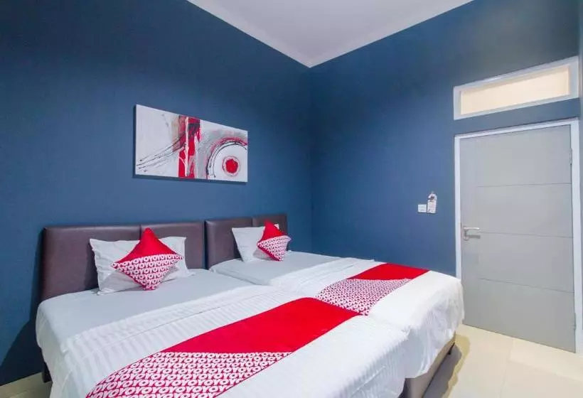 Hotelli Oyo 871 Aira Costel