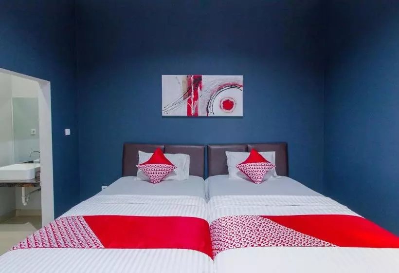 Hotelli Oyo 871 Aira Costel