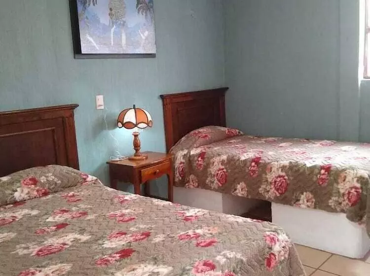 ホテル Posada El Fuerte San Miguel