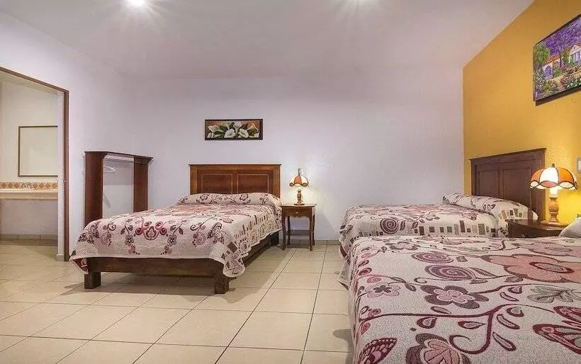 ホテル Posada El Fuerte San Miguel