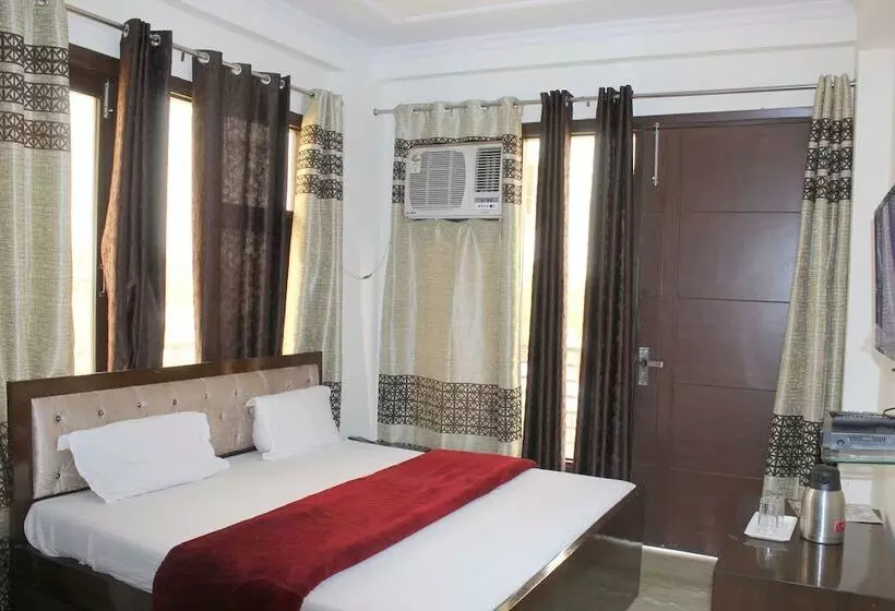 ホテル South Delhi Inn