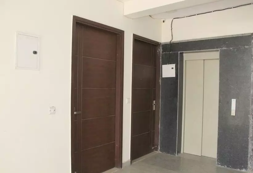 ホテル South Delhi Inn