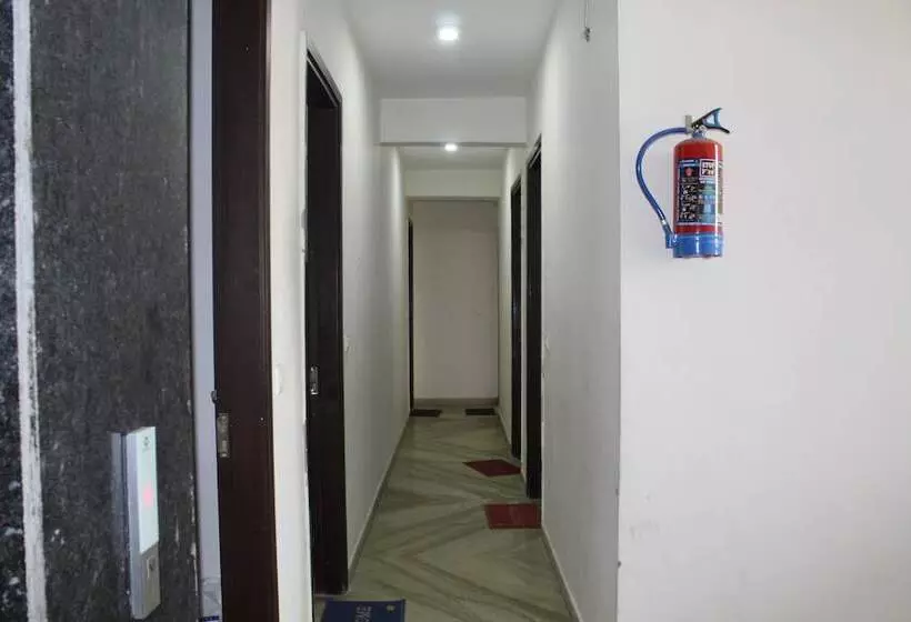 ホテル South Delhi Inn