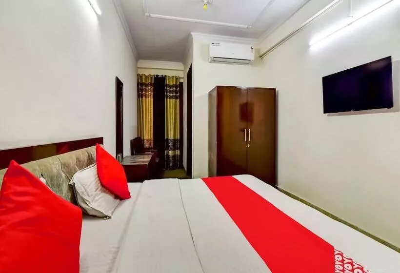 ホテル South Delhi Inn