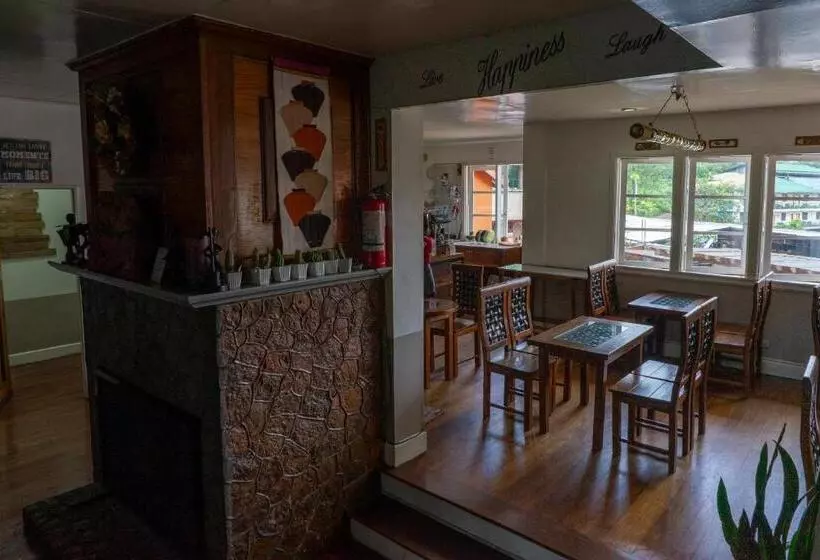 Old Orangewood Bed & Breakfast