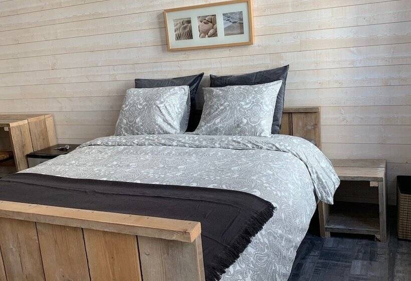 تختخواب و صبحانه Casa Chico