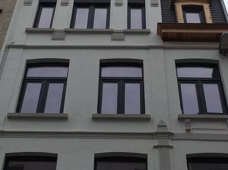 تختخواب و صبحانه Casa Chico