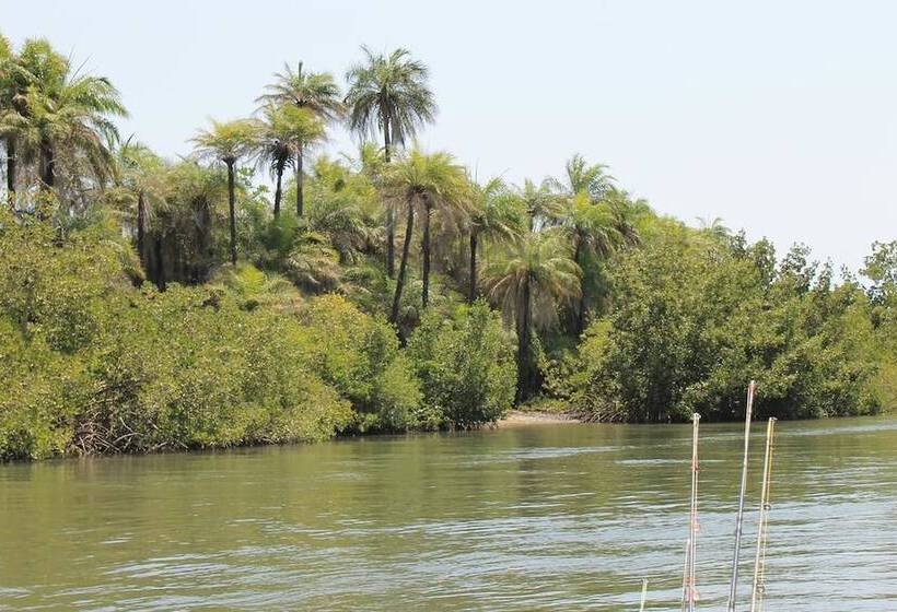 هتل Bolongs Passion